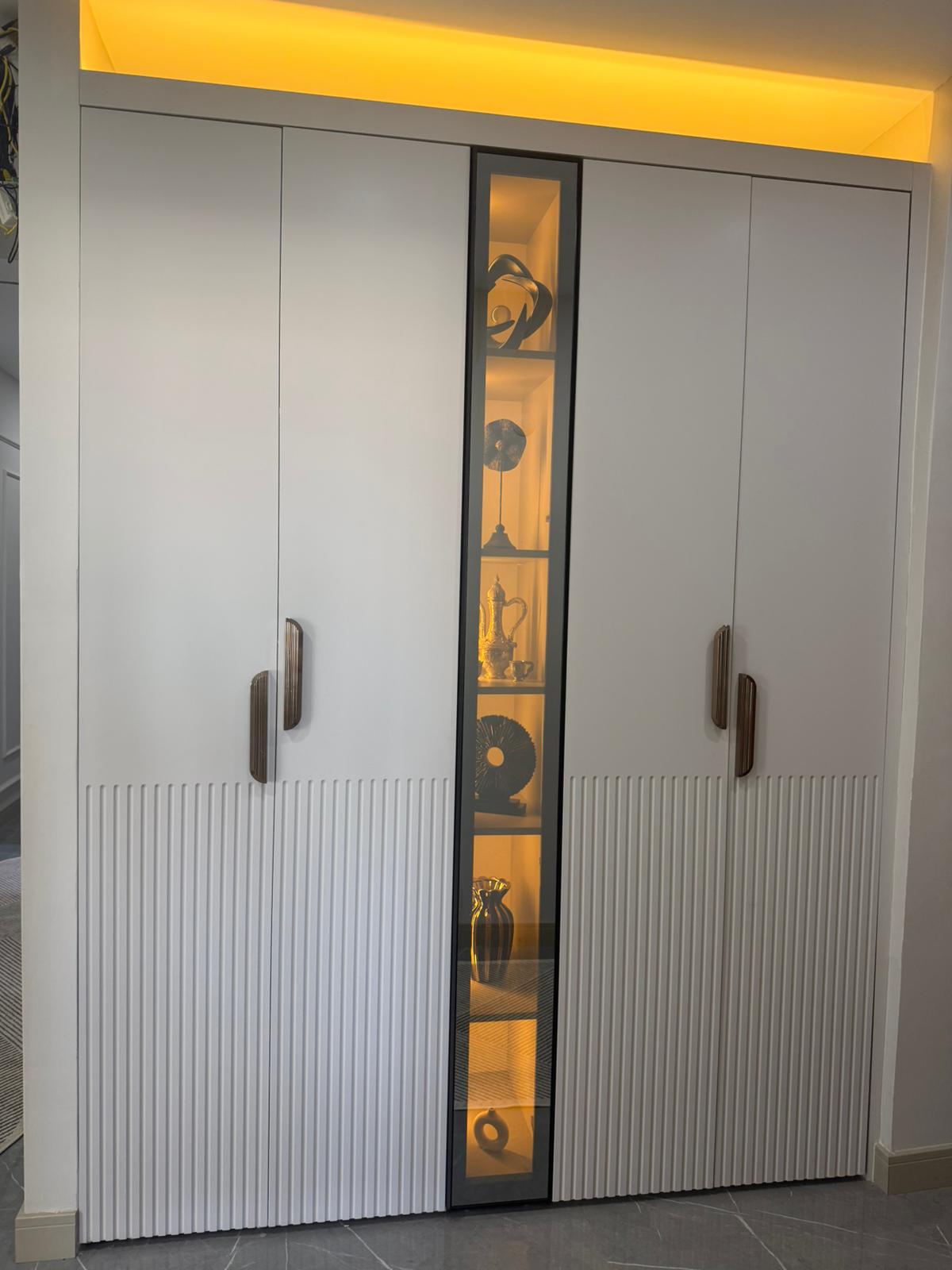 Menemen Çamaşır Dolabı, Yüklük ve Portmanto Çalışmamız